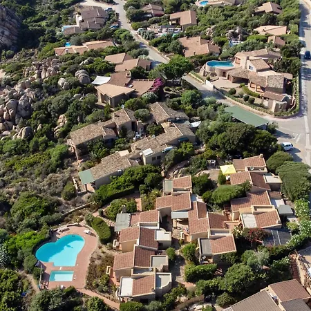 With Swimming-pool In Costa Paradiso, 6 Beds With Private Outdoor Area 3* Коста-Парадисо