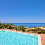 With Swimming-pool In Costa Paradiso, 6 Beds With Private Outdoor Area Aparthotel Costa Paradiso