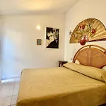 Aparthotel With Swimming-pool In Costa Paradiso, 6 Beds With Private Outdoor Area