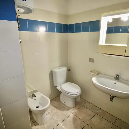 アパートホテル With Swimming-pool In Costa Paradiso, 6 Beds With Private Outdoor Area 3*