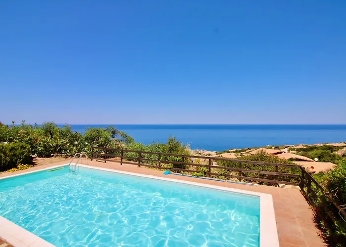 With Swimming-pool In Costa Paradiso, 6 Beds With Private Outdoor Area Apartmanhotel Costa Paradiso